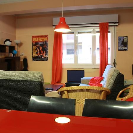 Hostel Hemingway Pamplona Exterior photo